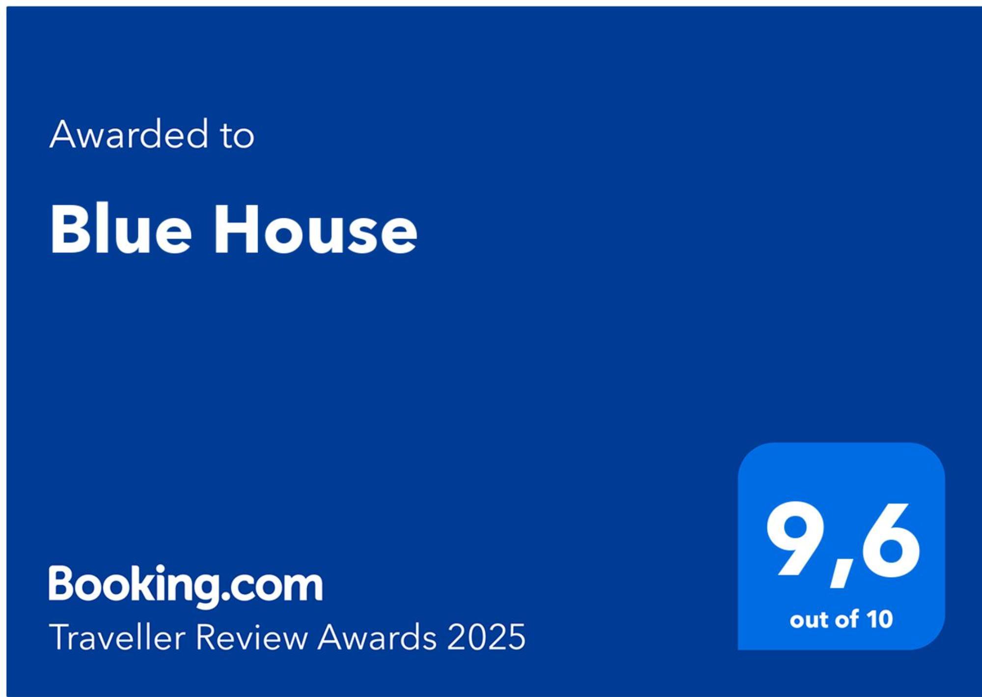 That Place For U - Blue House Коста да Капарика Екстериор снимка